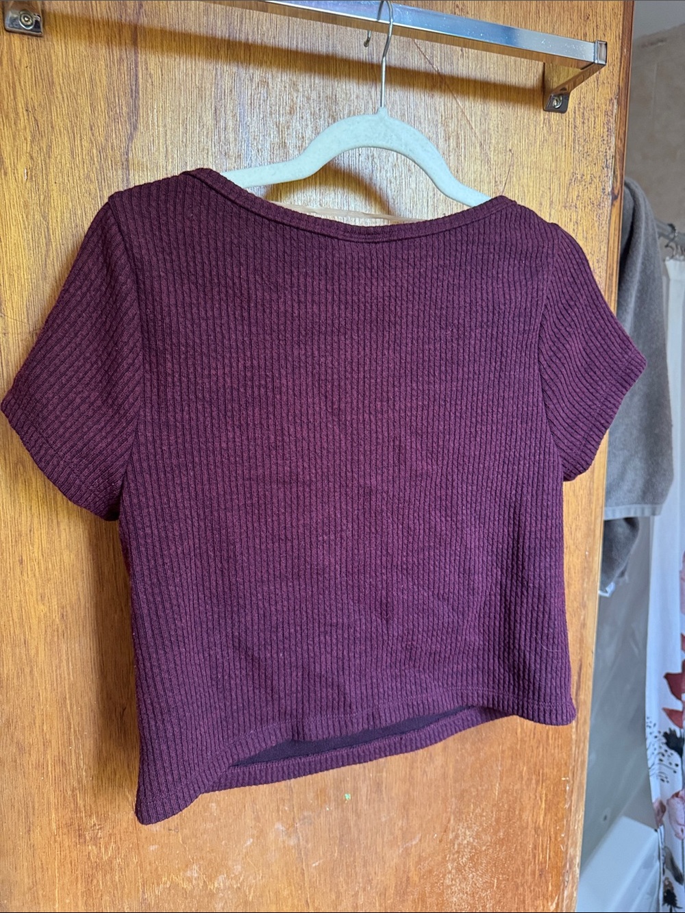 Universal Thread Reserved Plum Ribbed Crop Top - Picture 3 of 3